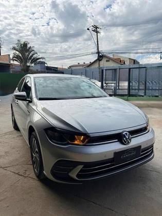 VOLKSWAGEN POLO 1.0 170 TSI COMFORTLINE AUTOMÁTICO VOLKSWAGEN POLO 1.0 170 TSI COMFORTLINE AUTOMÁTICO